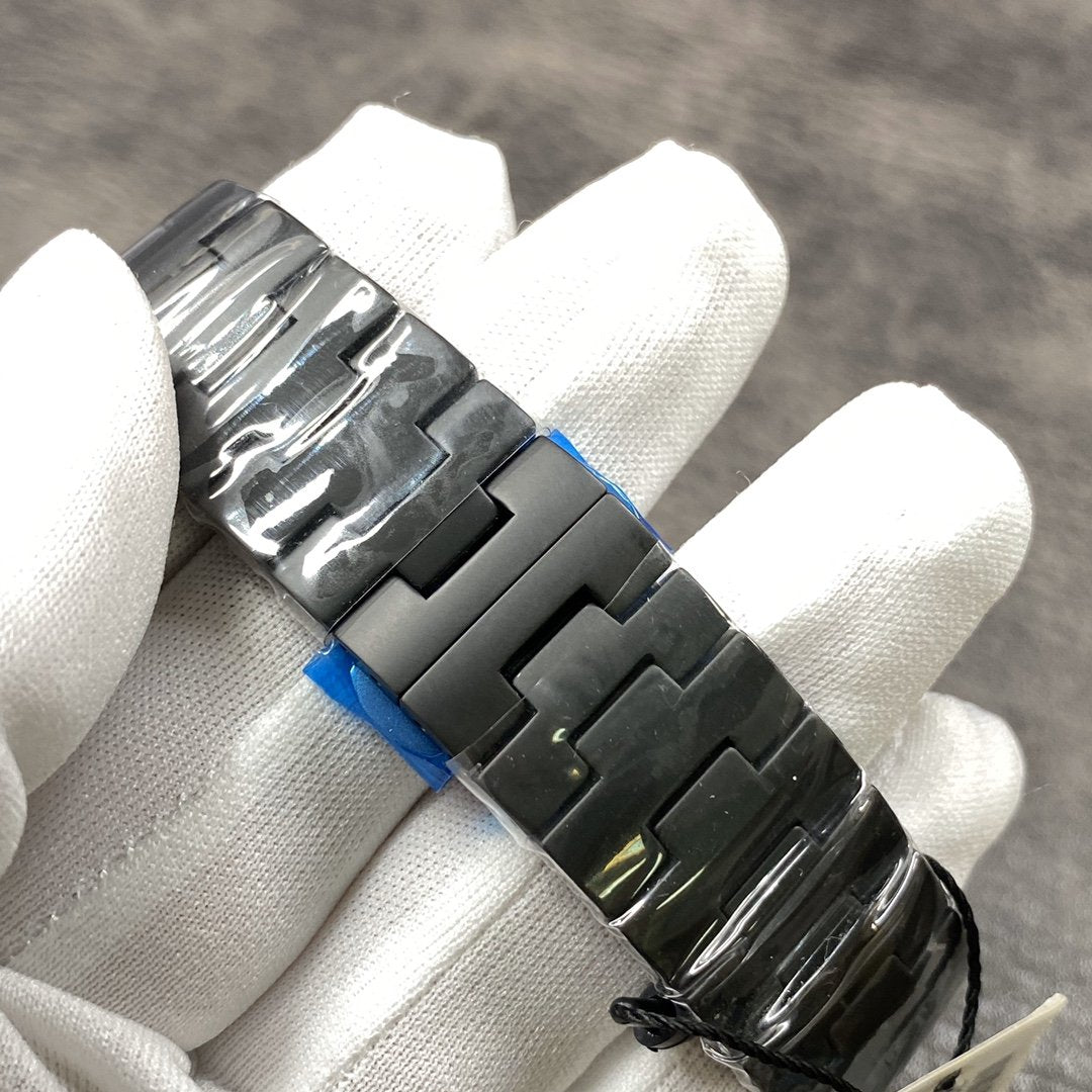 LUMINOR MARINA 1950 3 DAYS GMT CERAMICA BLACK DIAL