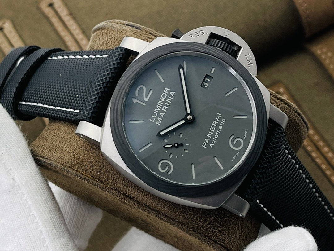 LUMINOR MARINA 44MM PAM 1662