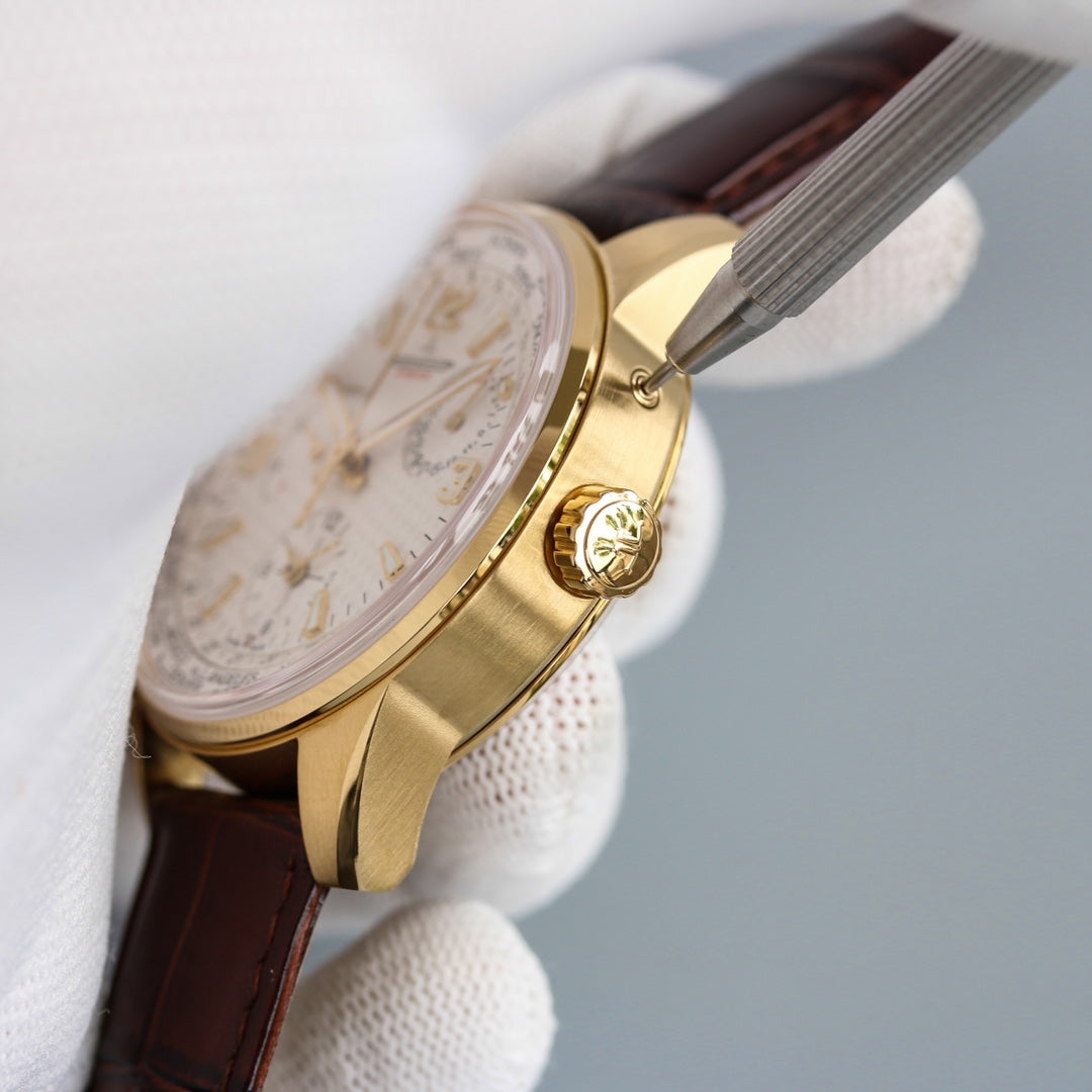 JAEGER POLARIS GEOGRAPHIC YELLOW GOLD CASE