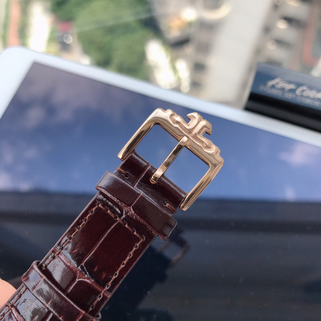 JAEGER REVERSO 42 DATE LEATHER STRAP