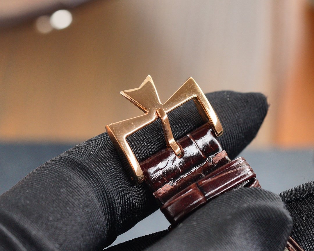 VACHERON ANNUAL CALENDAR LEATHER STRAP
