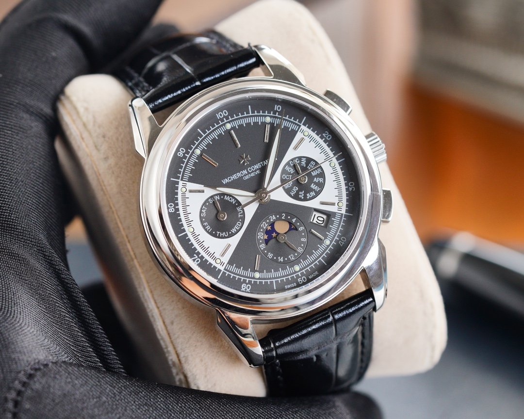 VACHERON ANNUAL CALENDAR MOONPHASE STEEL CASE