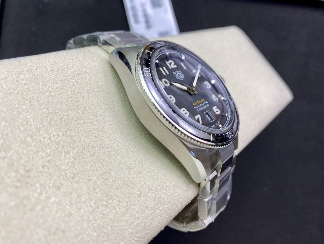 AUTAVIA AUTOMATIC CALIBRE 5 STAINLESS STEEL BLACK DIAL