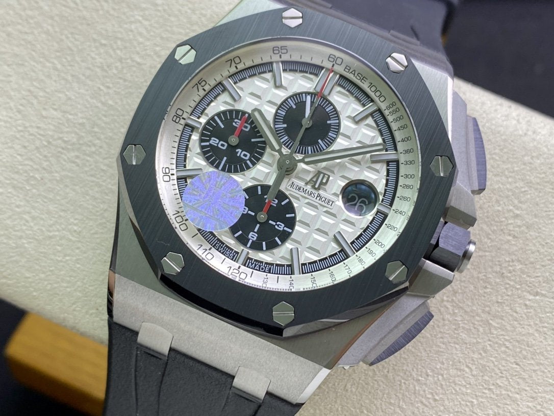 BLACK ROYAL OAK OFFSHORE CHRONOGRAPH BLACK CERAMIC WHITE DIAL