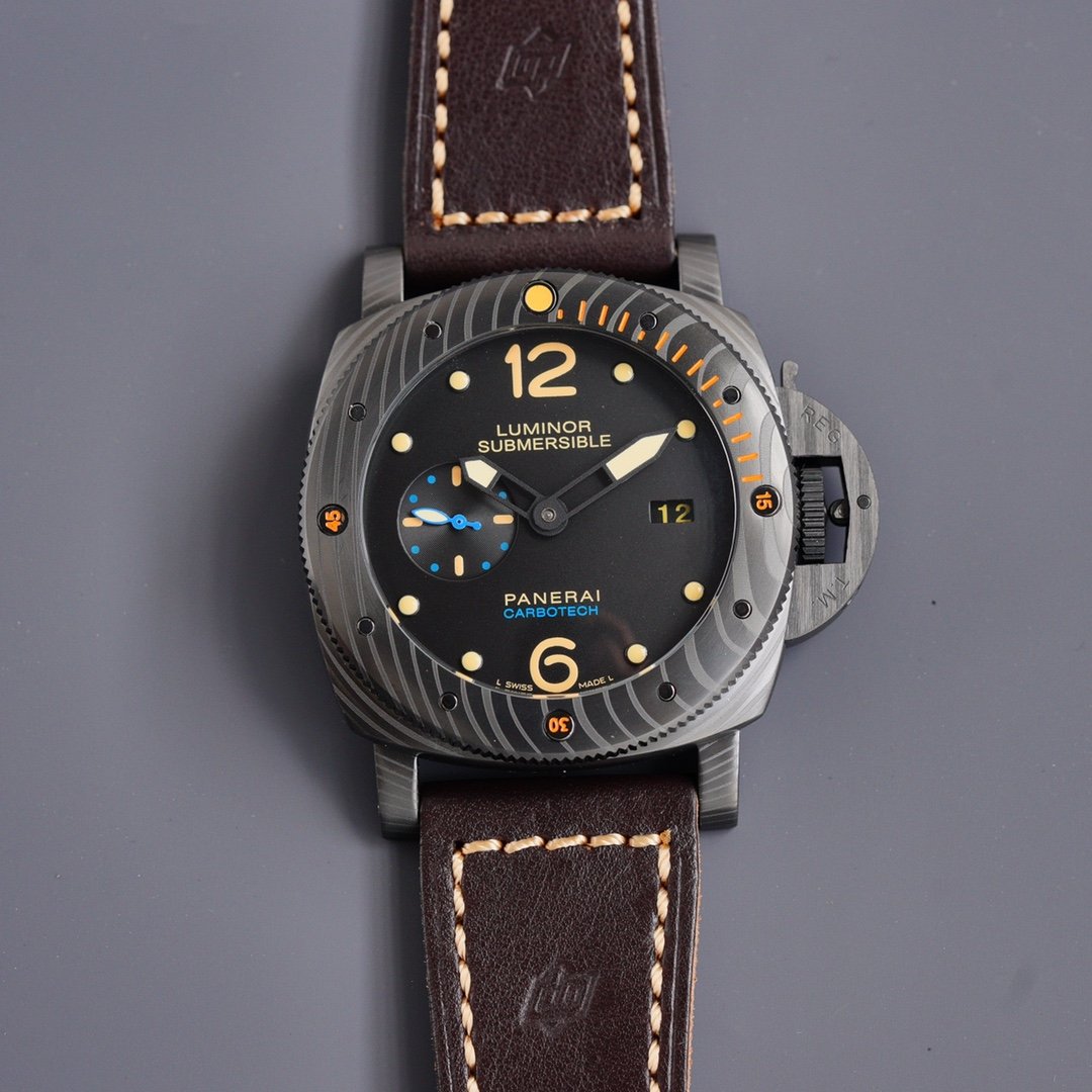 SUBMERSIBLE CARBONTECH 47MM