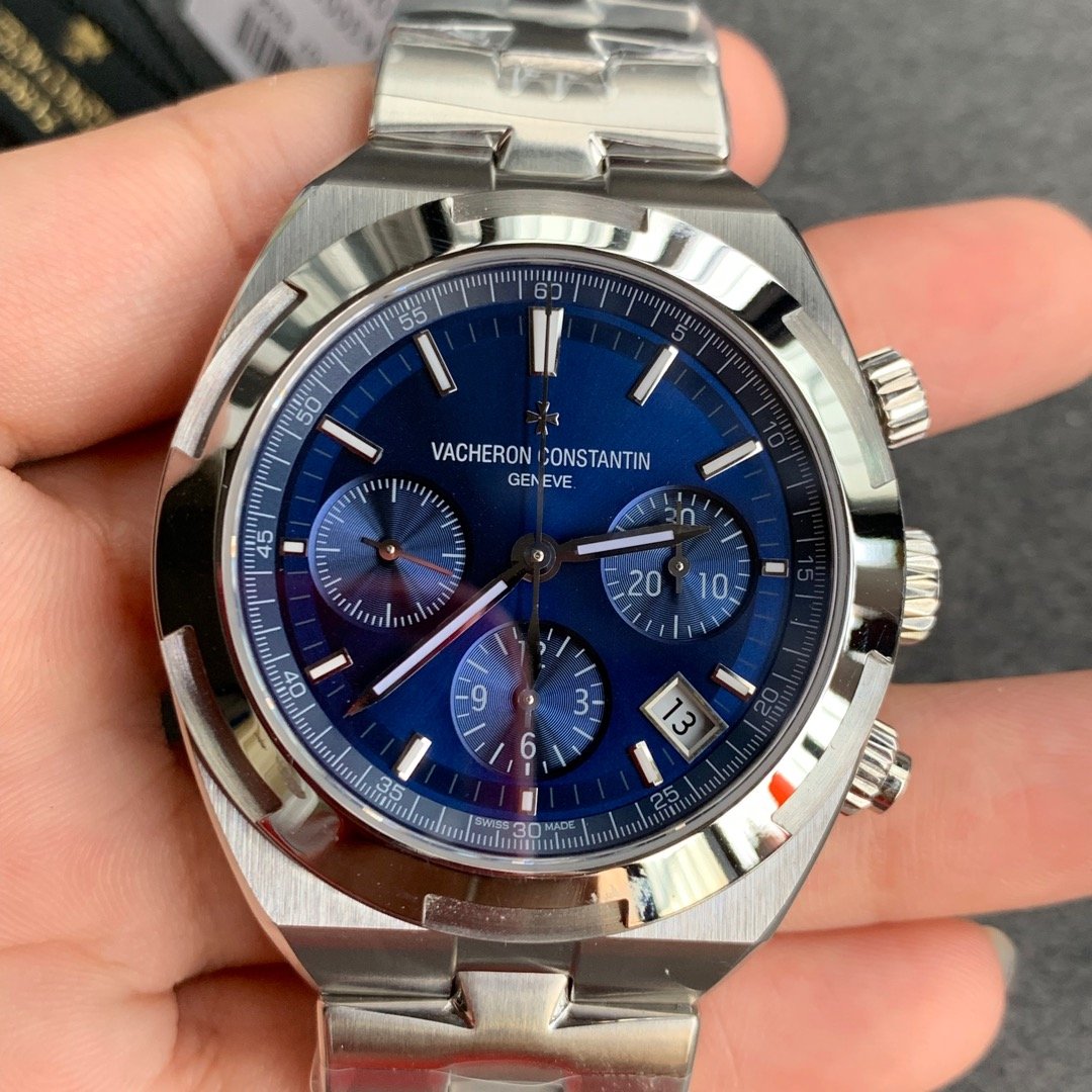 OVERSEA CHRONOGRAPH STAINLESS STEEL BLUE DIAL