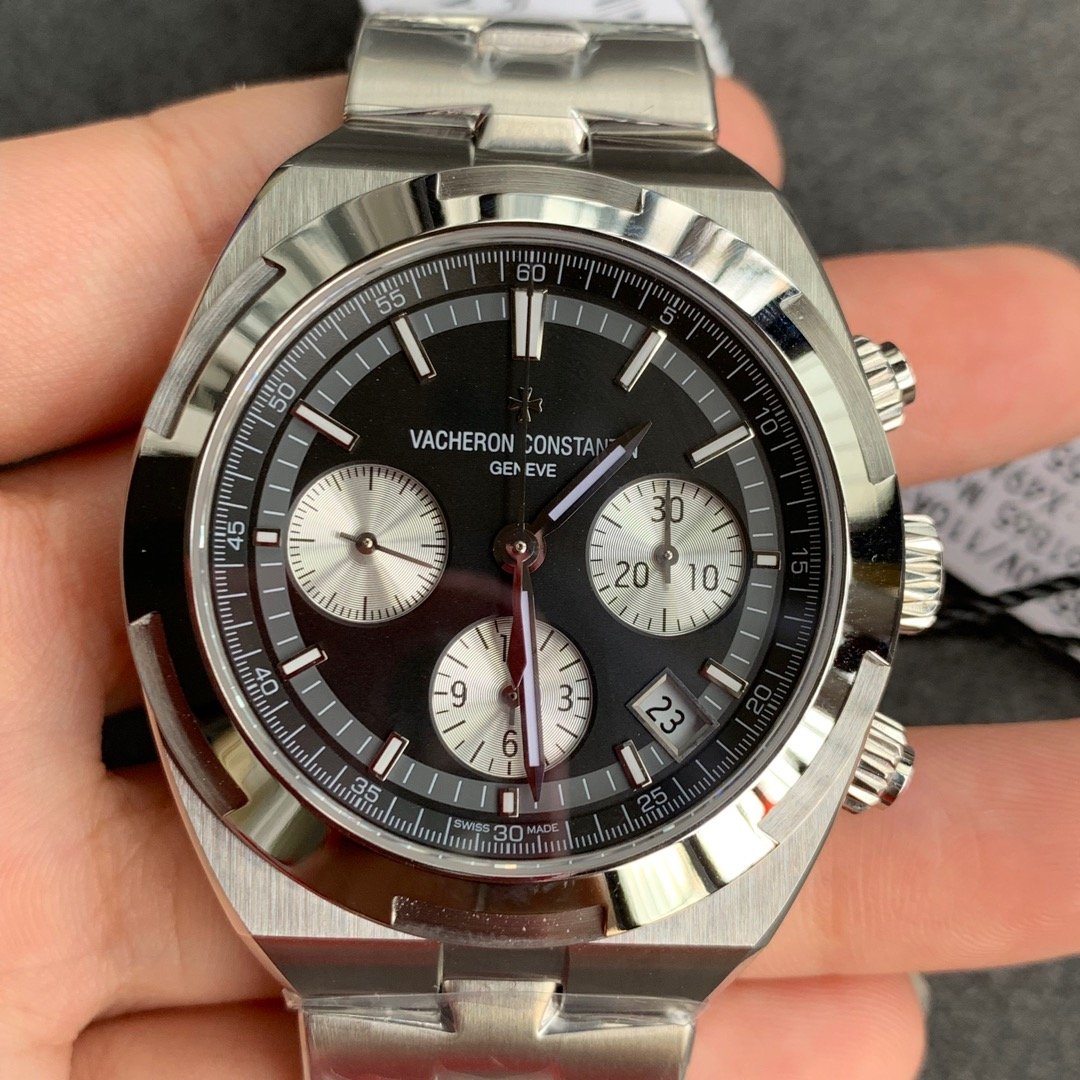 OVERSEA CHRONOGRAPH STAINLESS STEEL BLACK DIAL