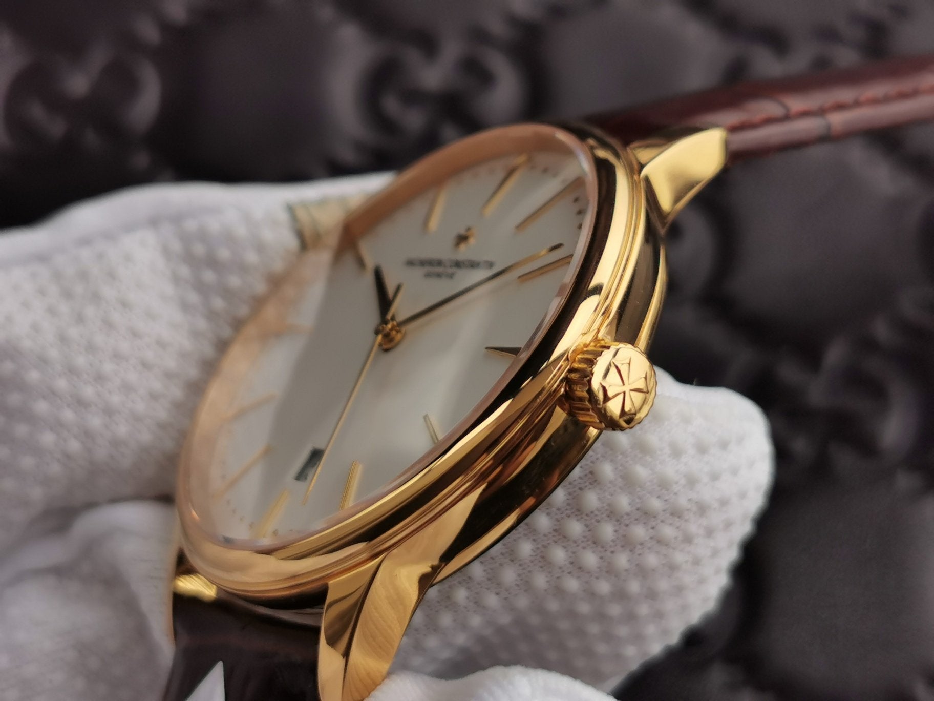 PATRIMONY AUTOMATIC 40MM GOLD WHITE DIAL