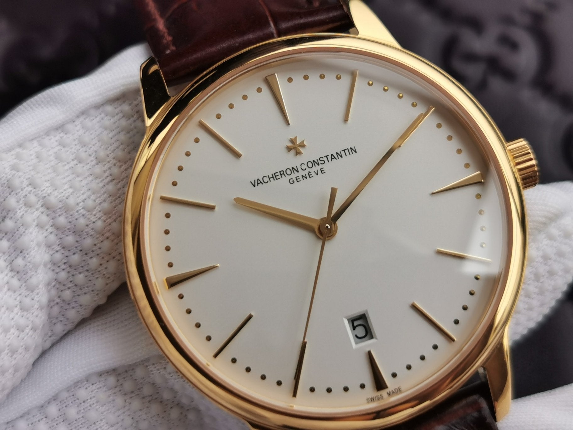 PATRIMONY AUTOMATIC 40MM GOLD WHITE DIAL