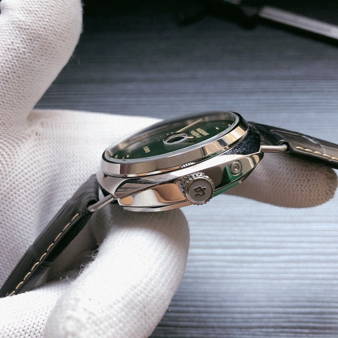 RADIOMIR 8 DAYS STAINLESS STEEL KHAKI DIAL