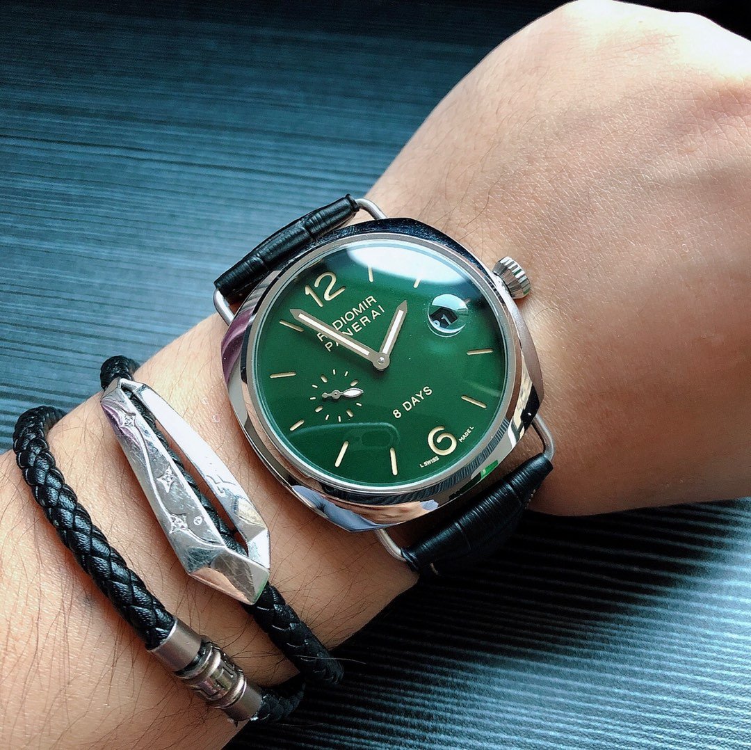 RADIOMIR 8 DAYS STAINLESS STEEL KHAKI DIAL