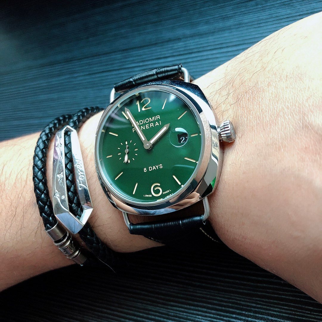 RADIOMIR 8 DAYS STAINLESS STEEL KHAKI DIAL