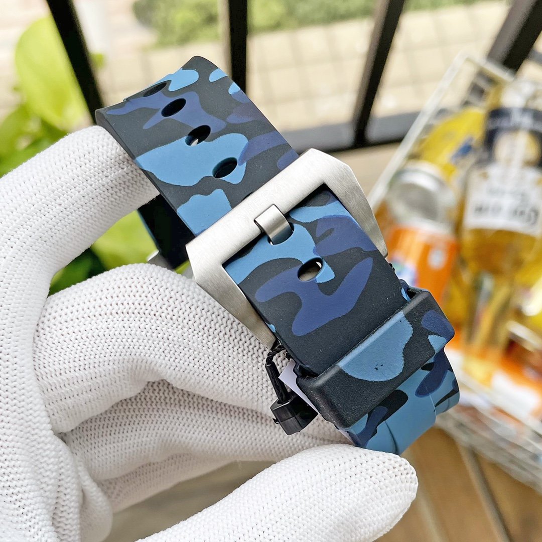 LUMINOR SUBMERSIBLE 3 DAYS 47MM BLUE BEZEL