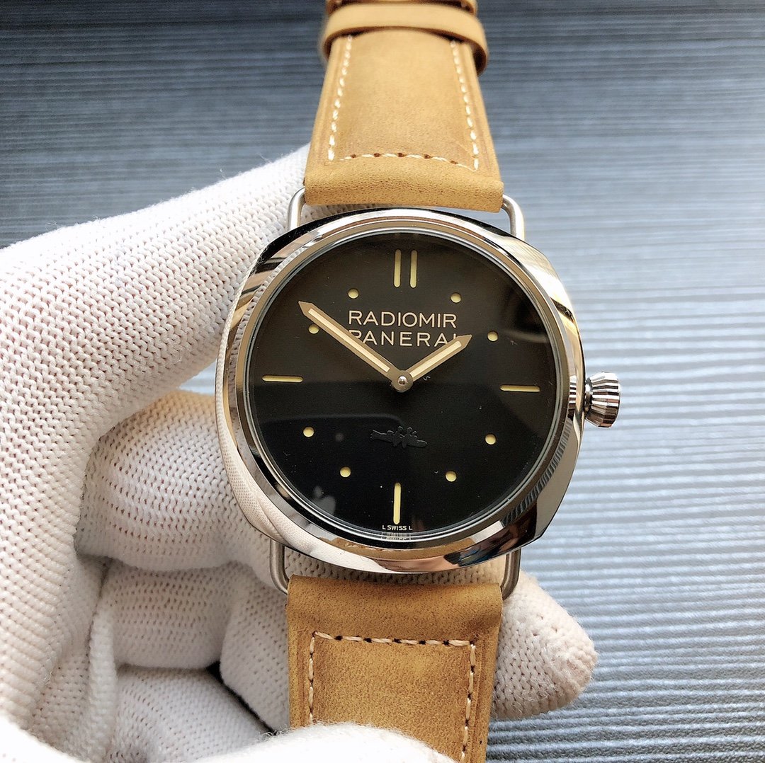 RADIOMIR 3 DAYS 44MM BLACK DIAL