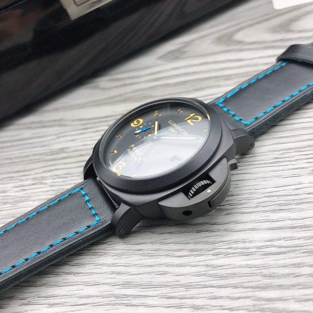 LUMINOR GMT 44MM CARBON AUTOMATIC BLACK LEATHER