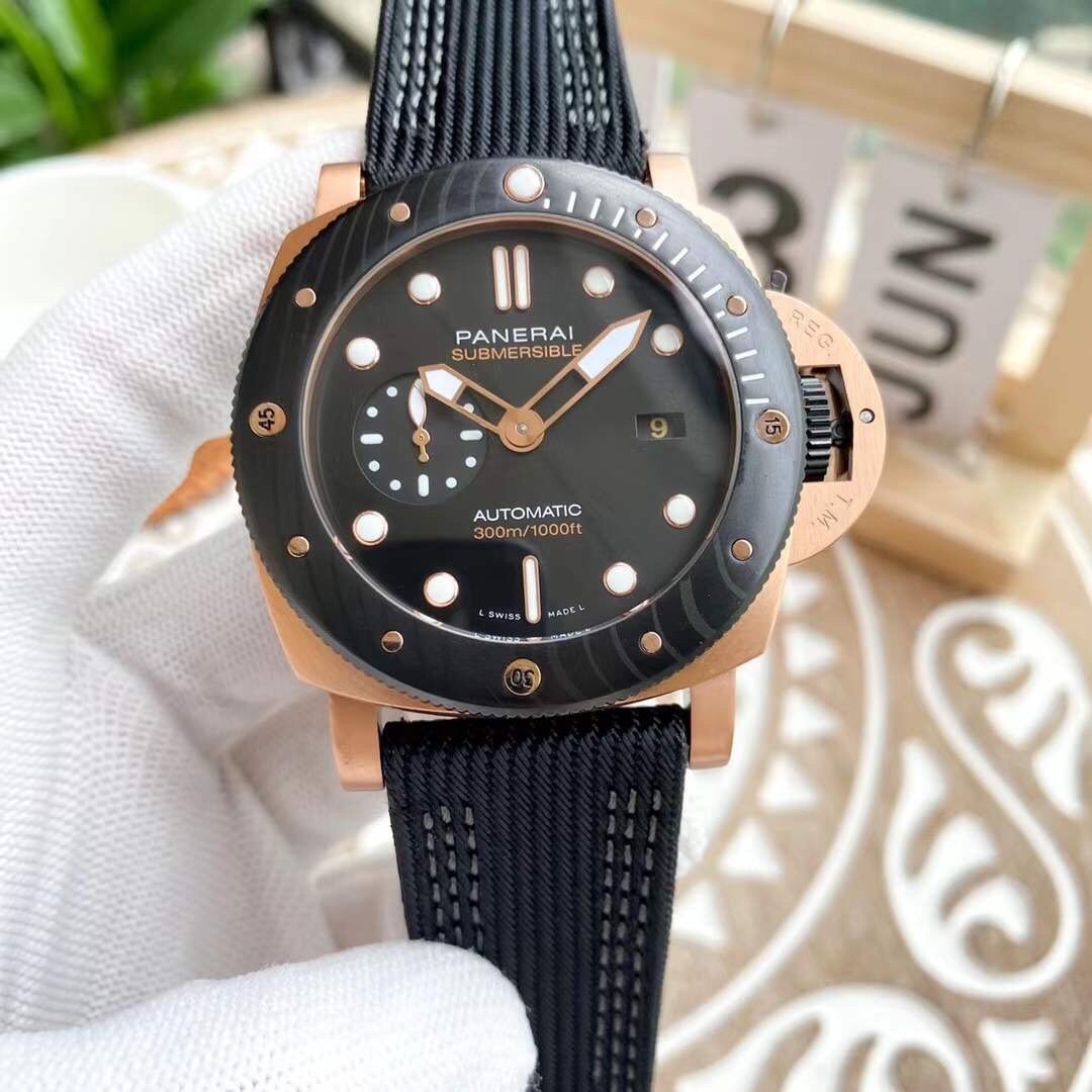 LUMINOR SUBMERSIBLE 47MM ROSE GOLD CASE BLACK BEZEL