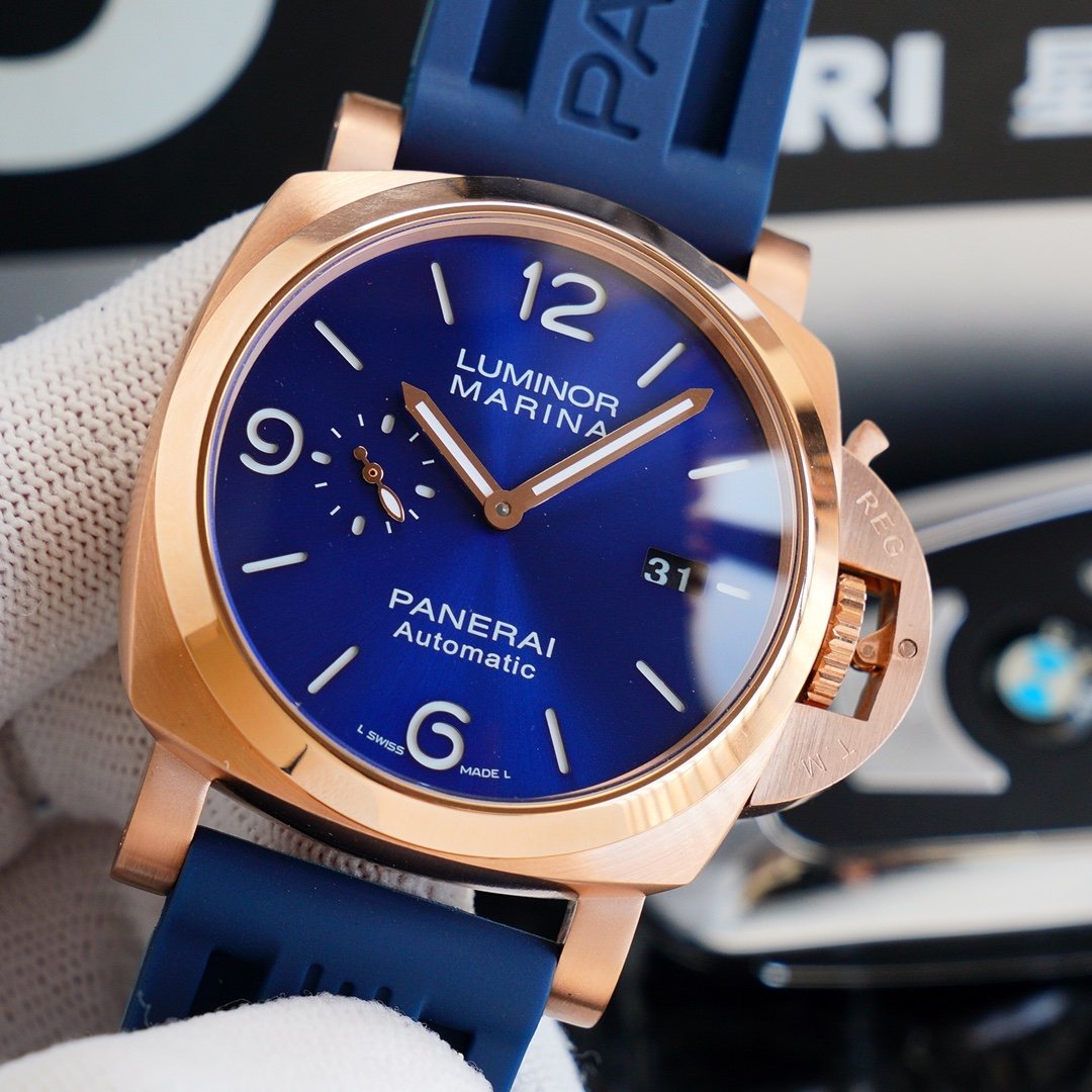 LUMINOR MARINA 44MM ROSE GOLD CASE BLUE DIAL