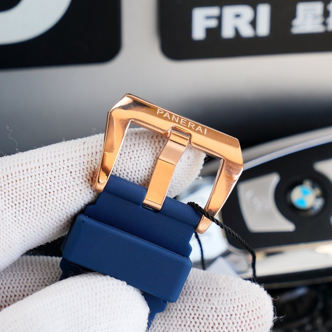 LUMINOR MARINA 44MM ROSE GOLD CASE BLUE DIAL