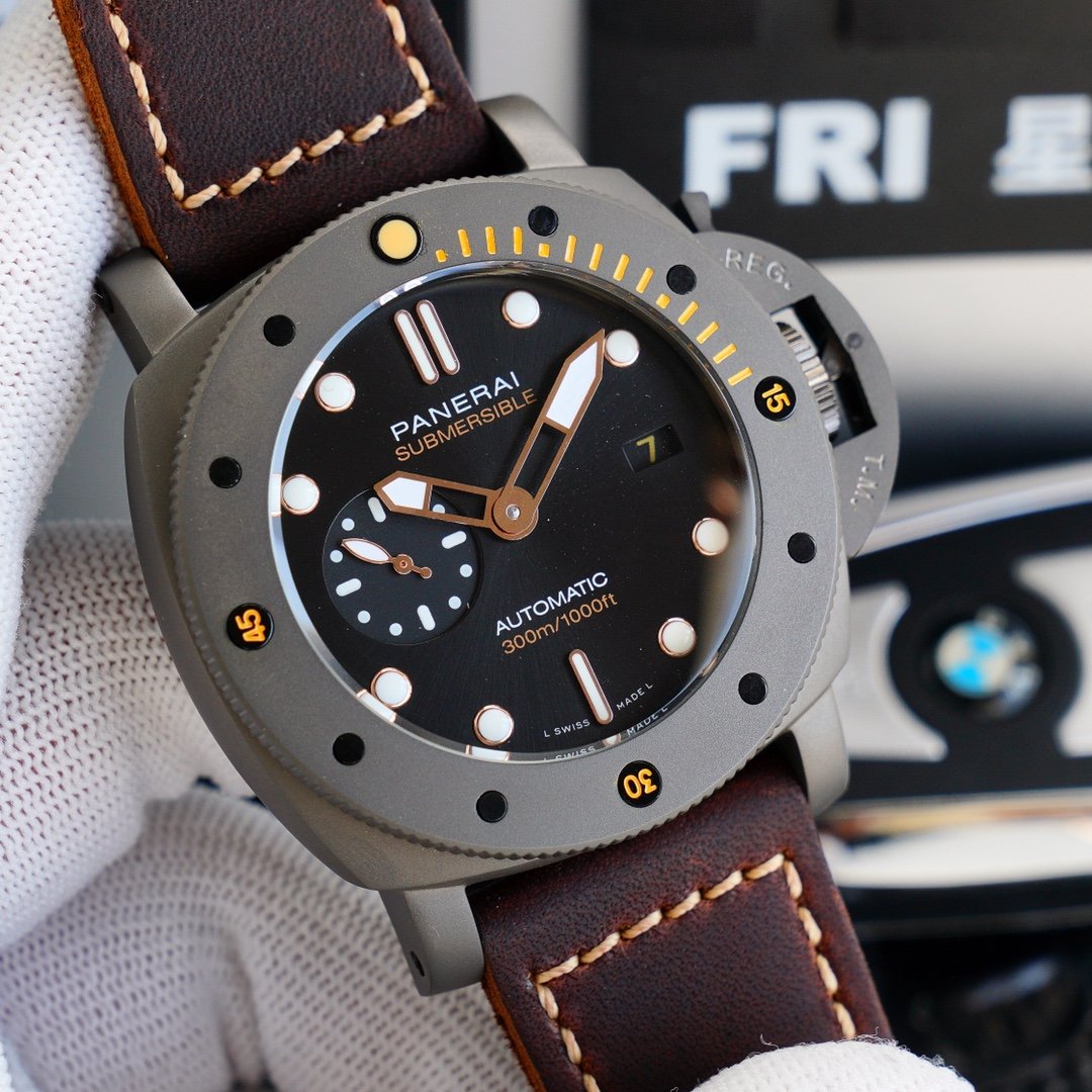 LUMINOR SUBMERSIBLE 44MM 1950 3 DAYS BMG TECH BLACK DIAL