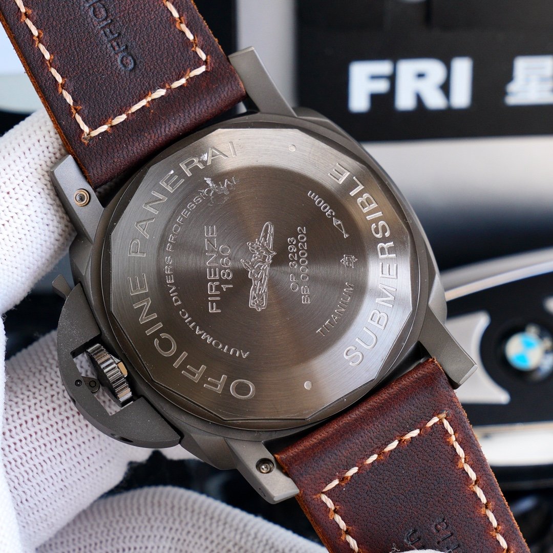 LUMINOR SUBMERSIBLE 44MM 1950 3 DAYS BMG TECH BLACK DIAL