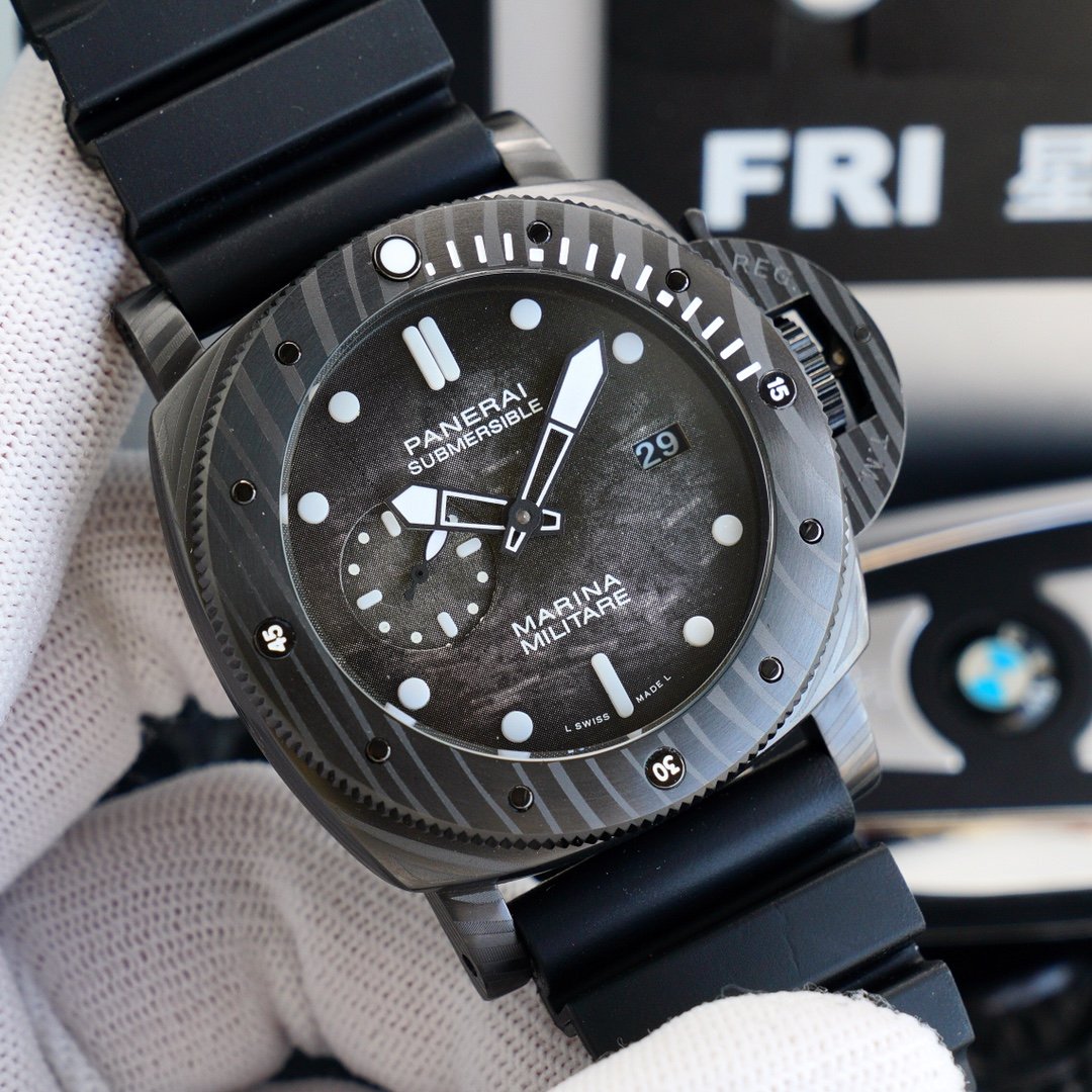 LUMINOR SUBMERSIBLE 44MM 1950 3 DAYS CARBON