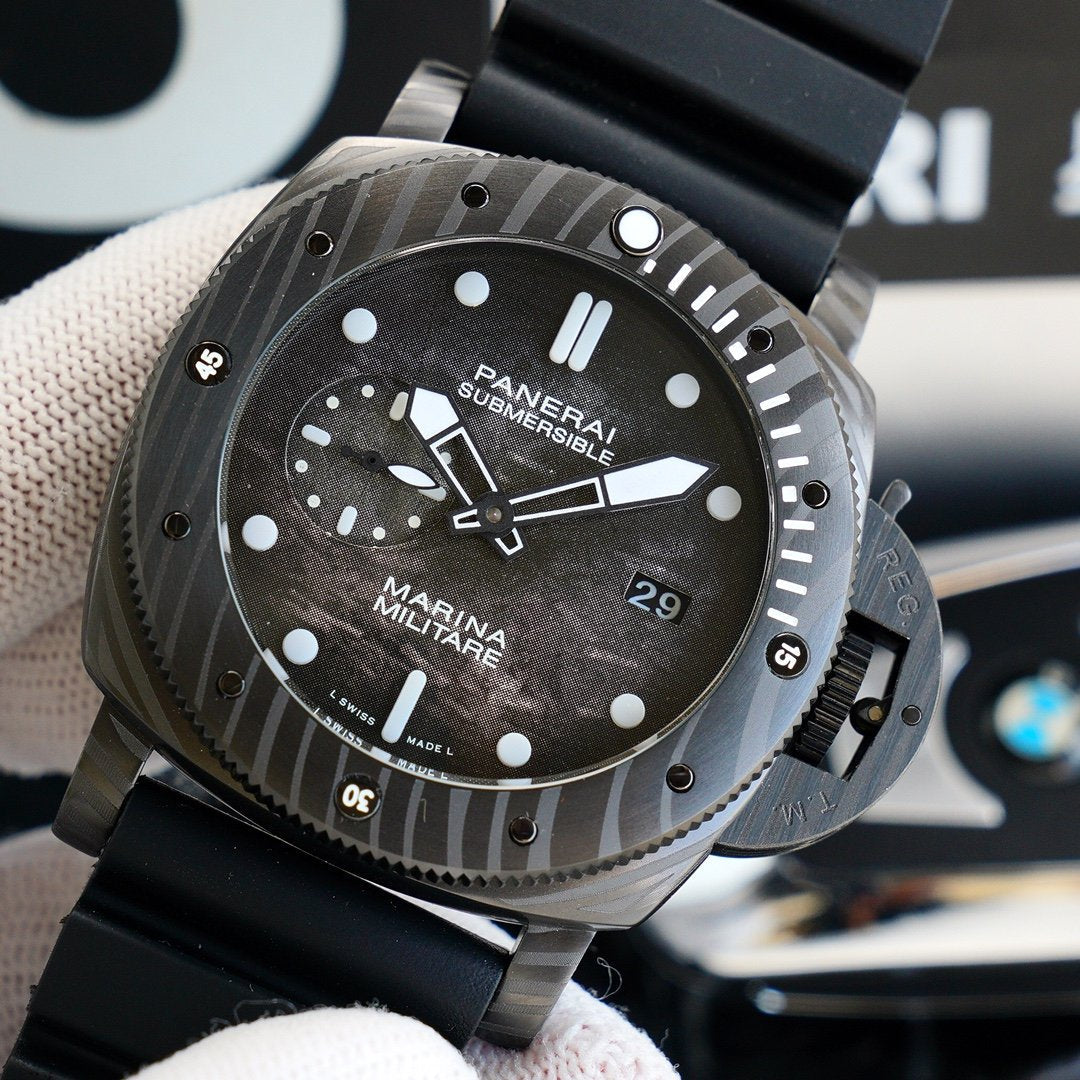 LUMINOR SUBMERSIBLE 44MM 1950 3 DAYS CARBON