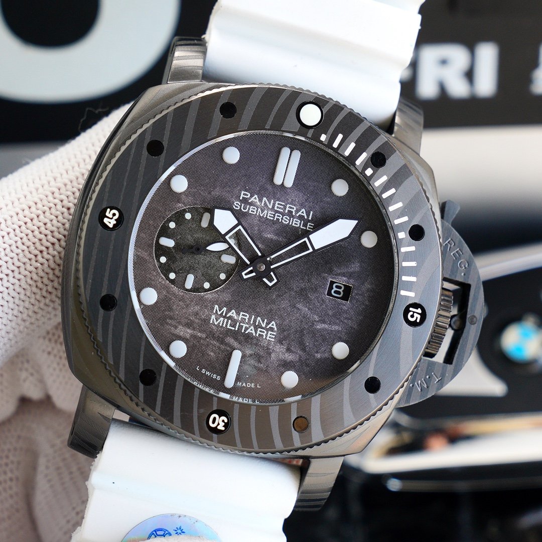 LUMINOR SUBMERSIBLE 44MM 1950 3 DAYS CARBON