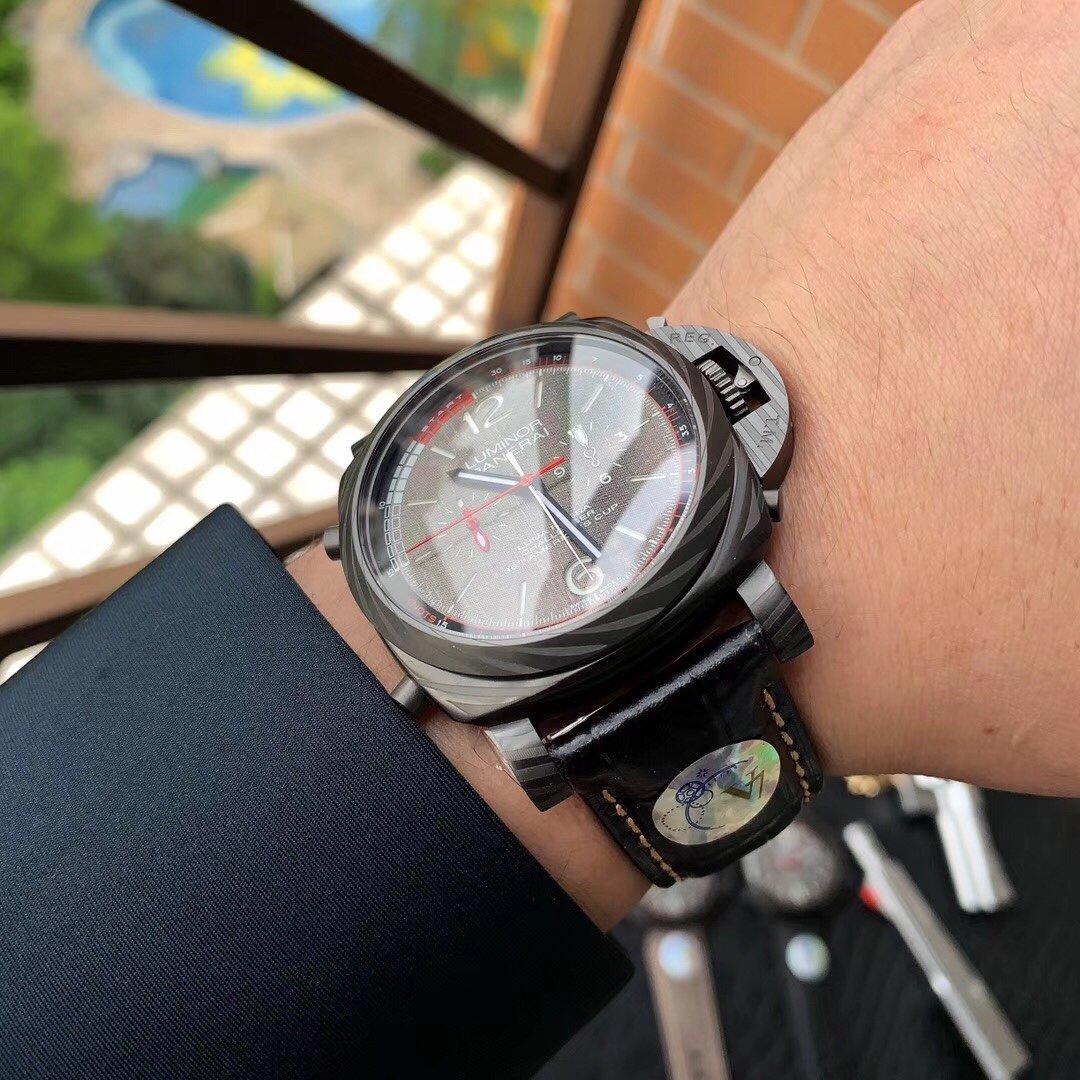LUMINOR LUNA ROSA REGATTA 47 CARBON