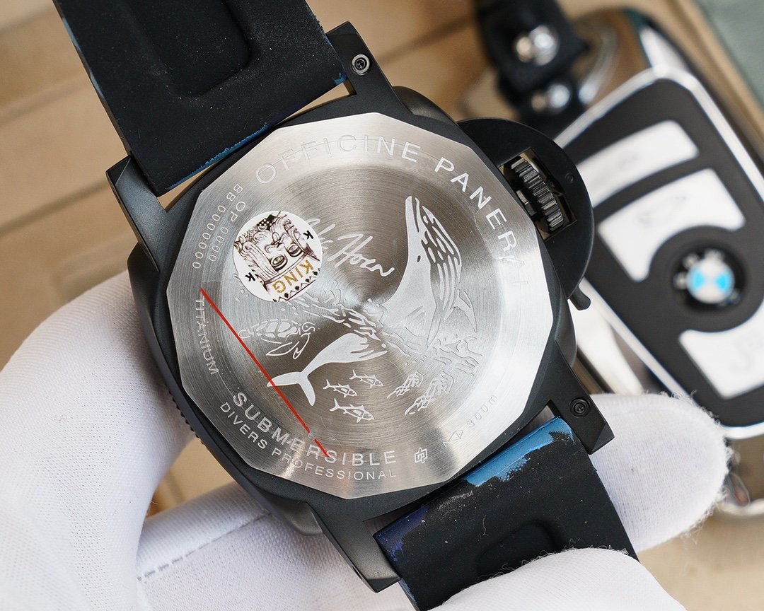 SUBMERSIBLE MIKE HORN 47MM BLACK BLUE DIAL