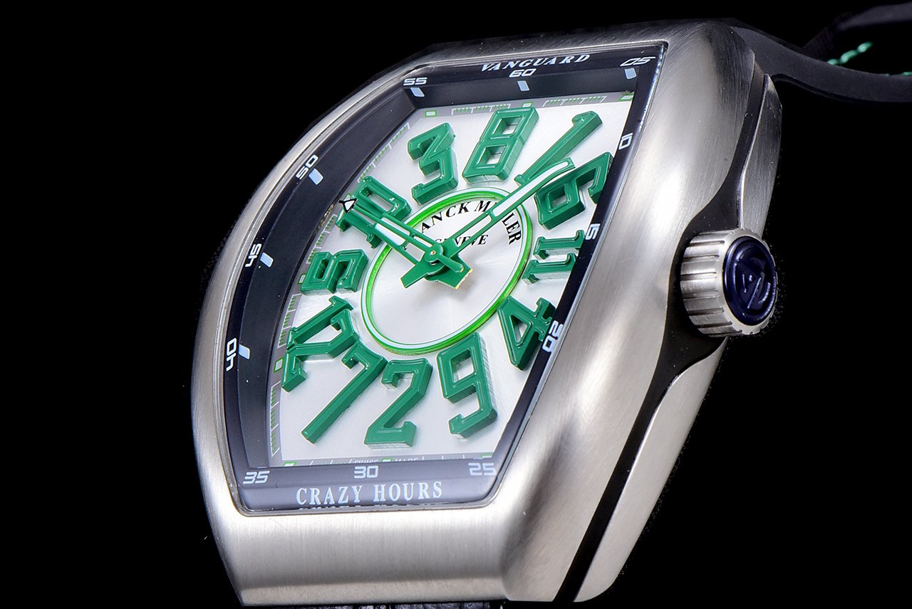 FRANCK VANGUARD CRAZY HOURS STEEL CASE GREEN NUMERALS