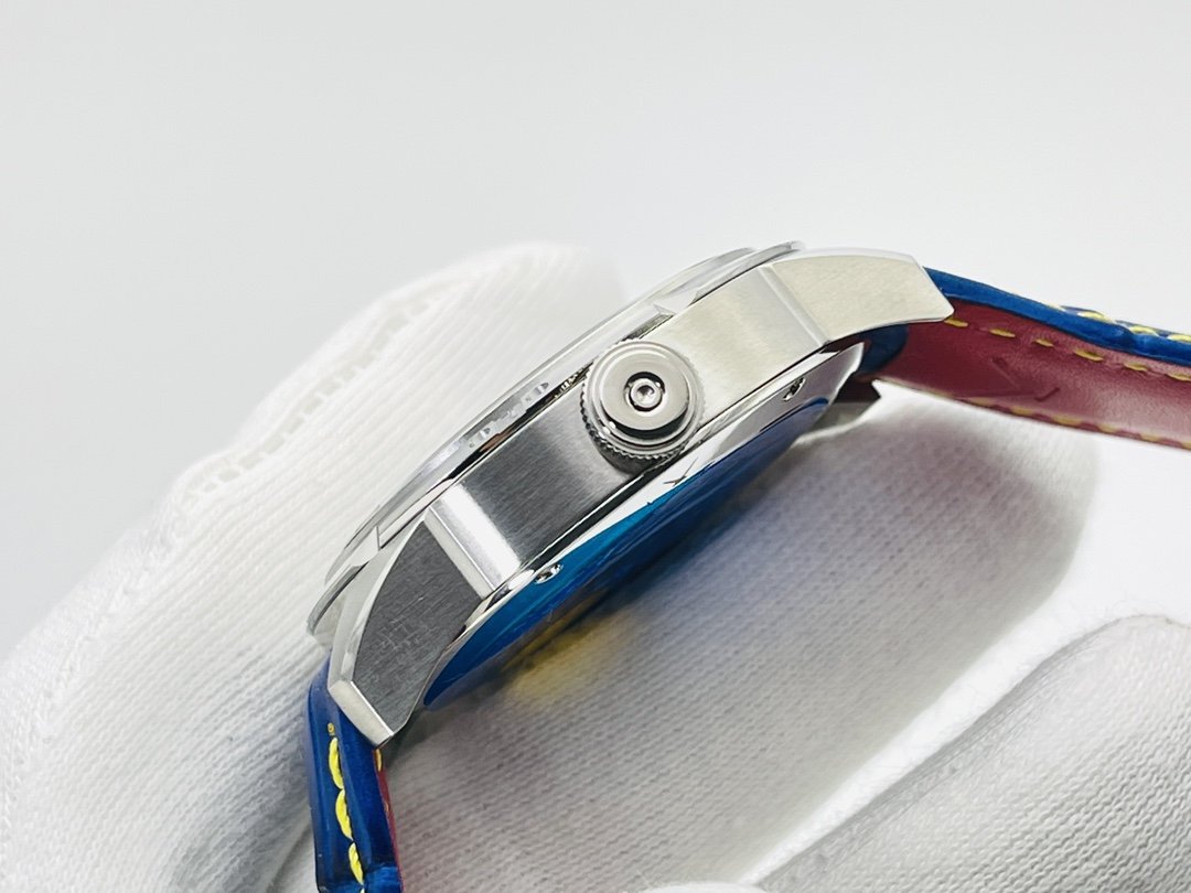 KONSTANTIN 42MM STEEL CASE CLOWN II