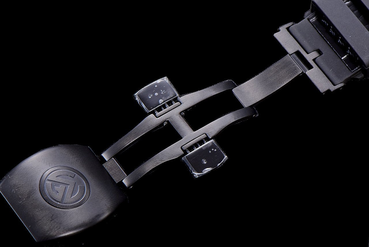FRANCK VANGUARD CRAZY HOURS BLACK CASE WHITE NUMERALS