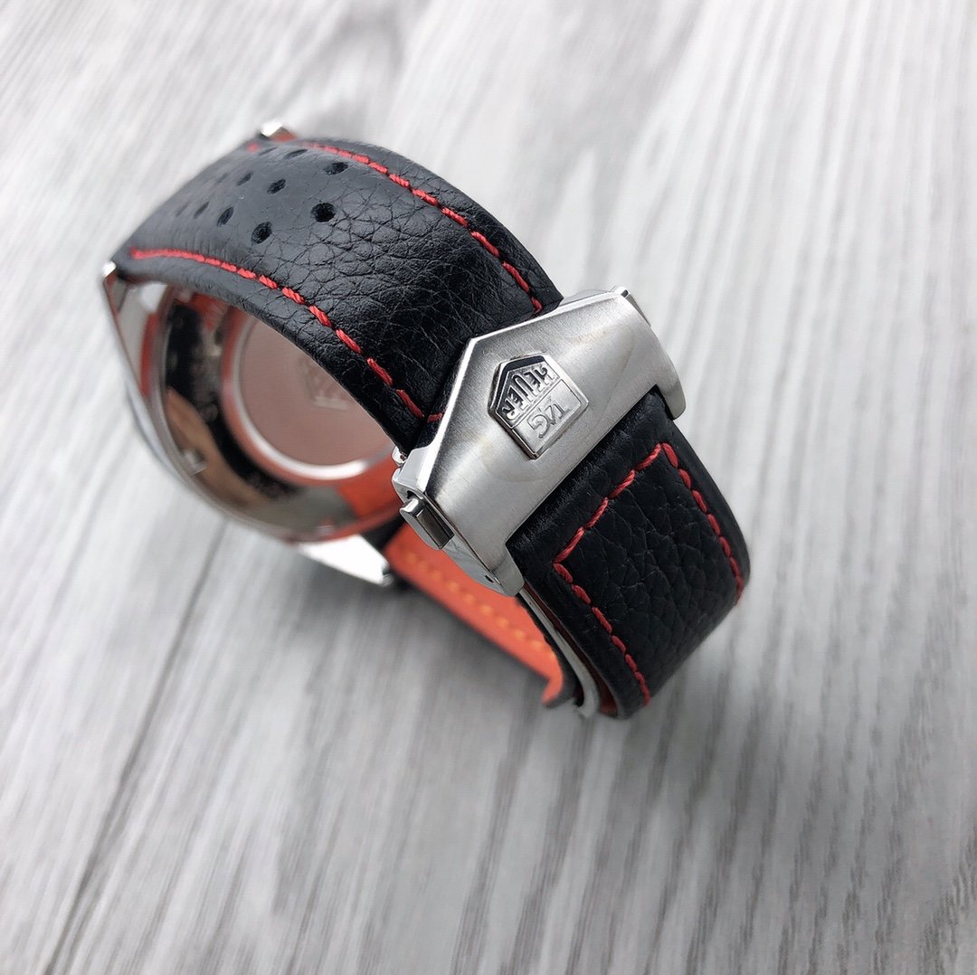 CARRERA CHRONOGRAPH QUARTZ LEARHER STRAP