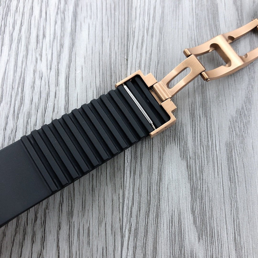 ULYSSE MARINE 42MM CHRONOMETER ROSE GOLD BLACK