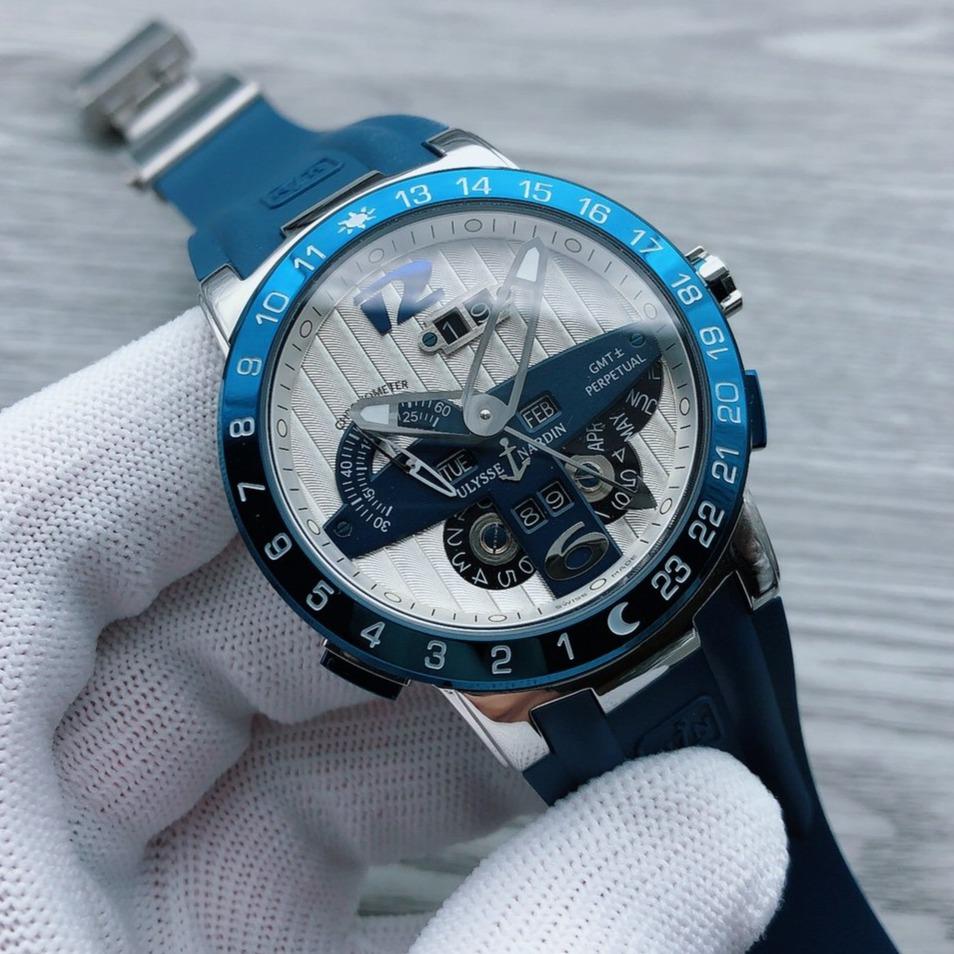 ULYSSE GMT PERPETUAL 43MM STEEL CASE