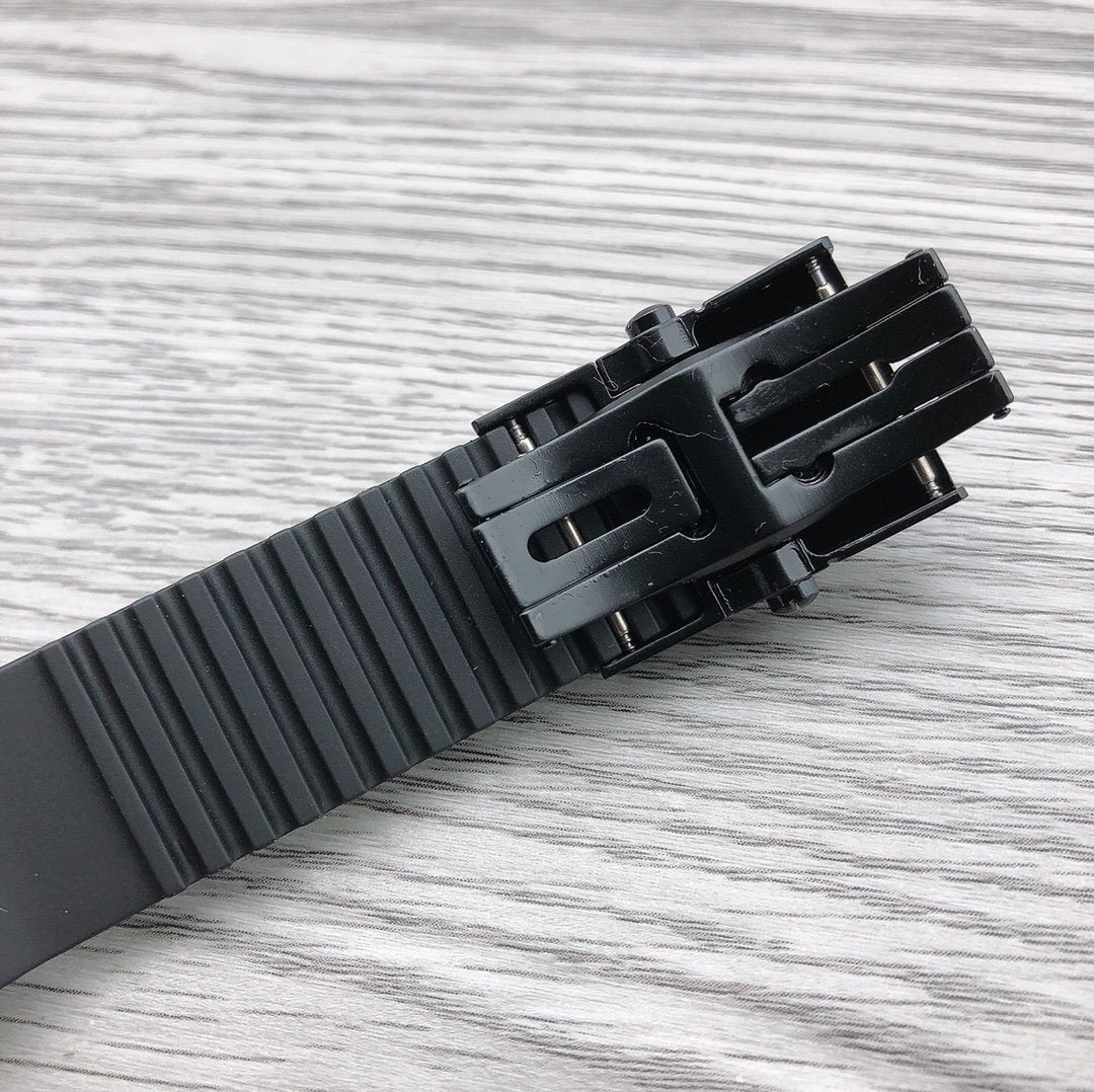 ULYSSE MARINE 42MM CHRONOMETER BLACK CASE