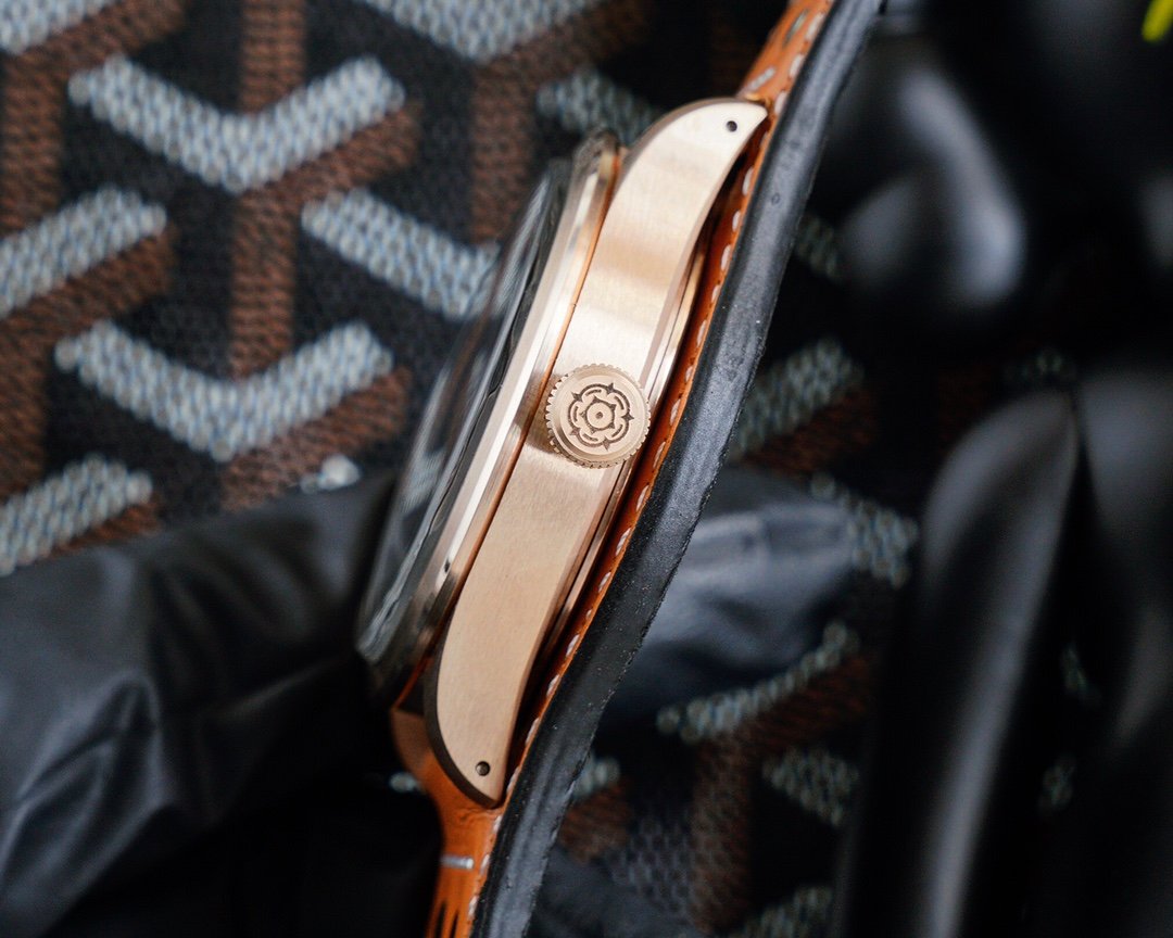 HERITAGE RANGER 41MM BLACK DIAL BRONZE CASE