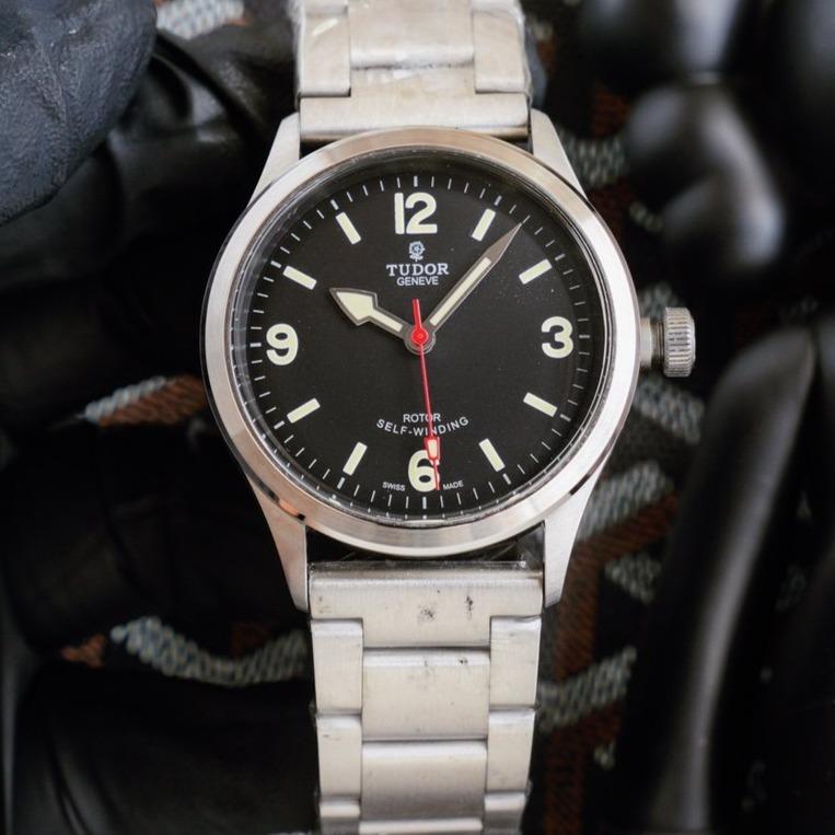 HERITAGE RANGER 41MM BLACK DIAL STEEL BRACELET