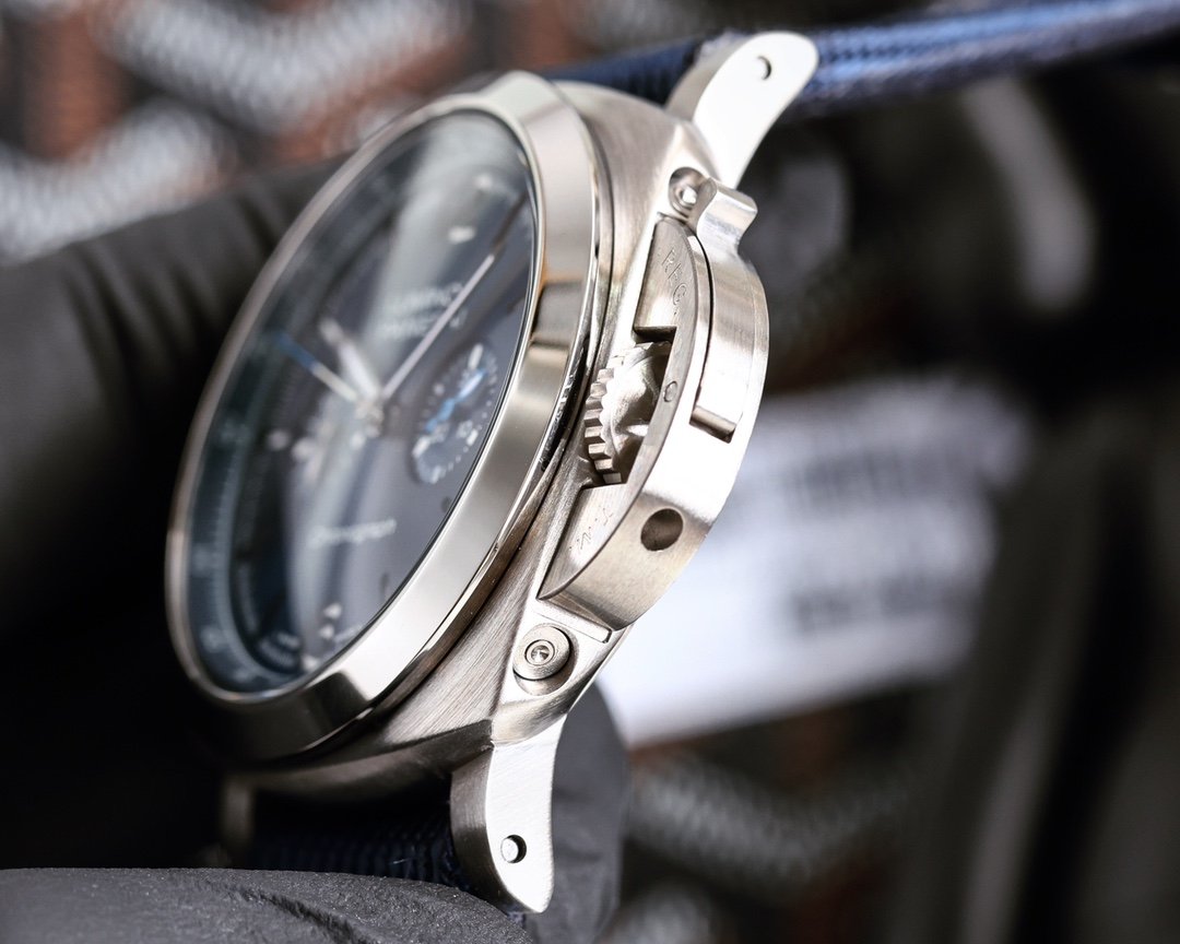 LUMINOR 47MM STEEL CASE PAM01218