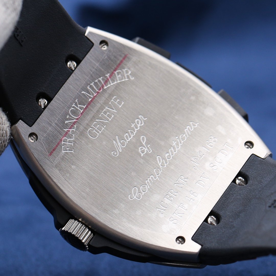 FRANK SKAFANDER 45MM RUBBER STRAP