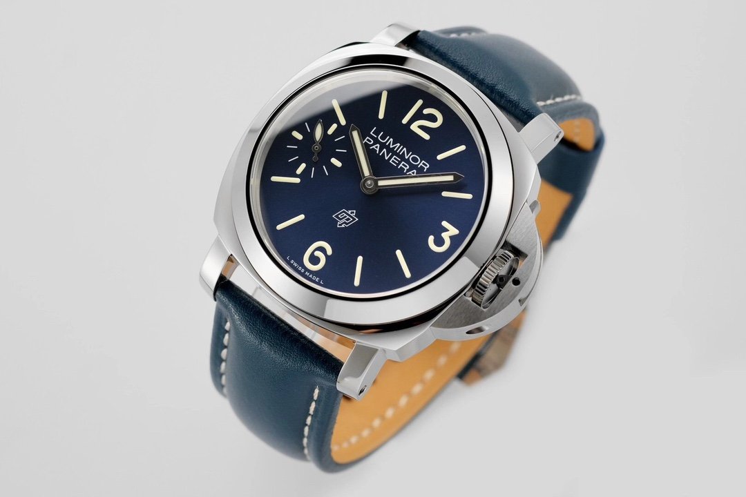 LUNIMOR BLUE DIAL STEEL CASE PAM1085