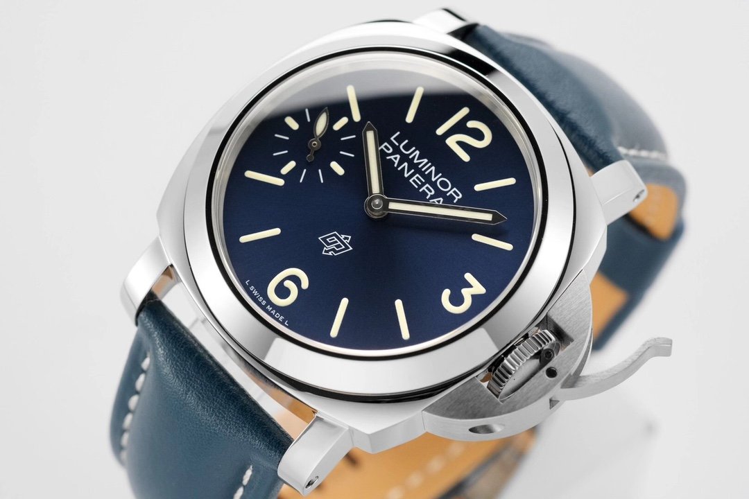 LUNIMOR BLUE DIAL STEEL CASE PAM1085