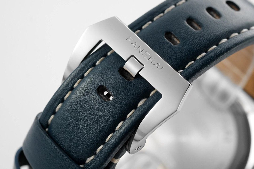 LUNIMOR BLUE DIAL STEEL CASE PAM1085