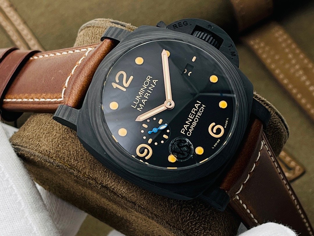 LUMINOR MARINA 1950 CARBOTECH 44MM PAM661