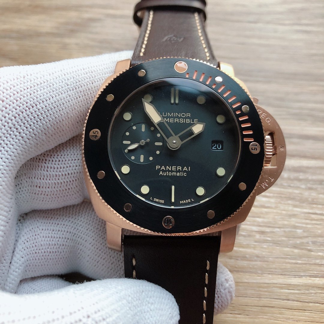 LUMINOR SUBMERSIBLR 42MM PAM974