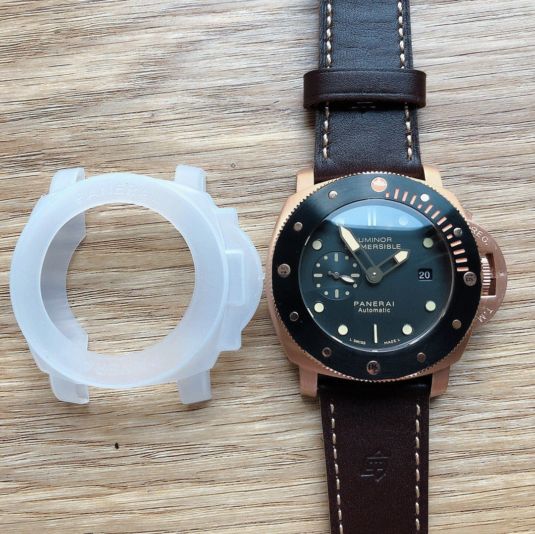 LUMINOR SUBMERSIBLR 42MM PAM974