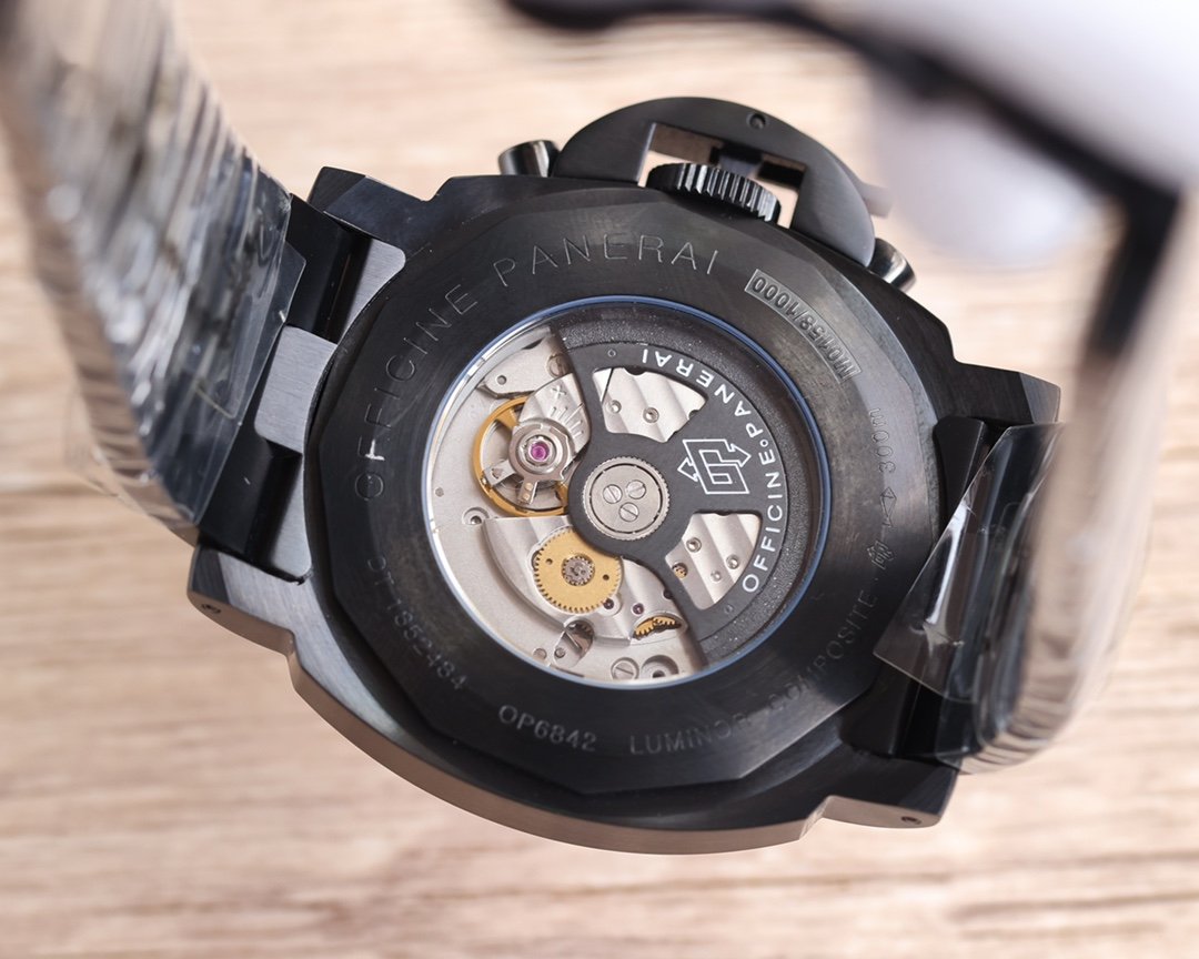 LUMINOR DAYLIGHT 44MM BLACK CASE CHRONOGRAPH