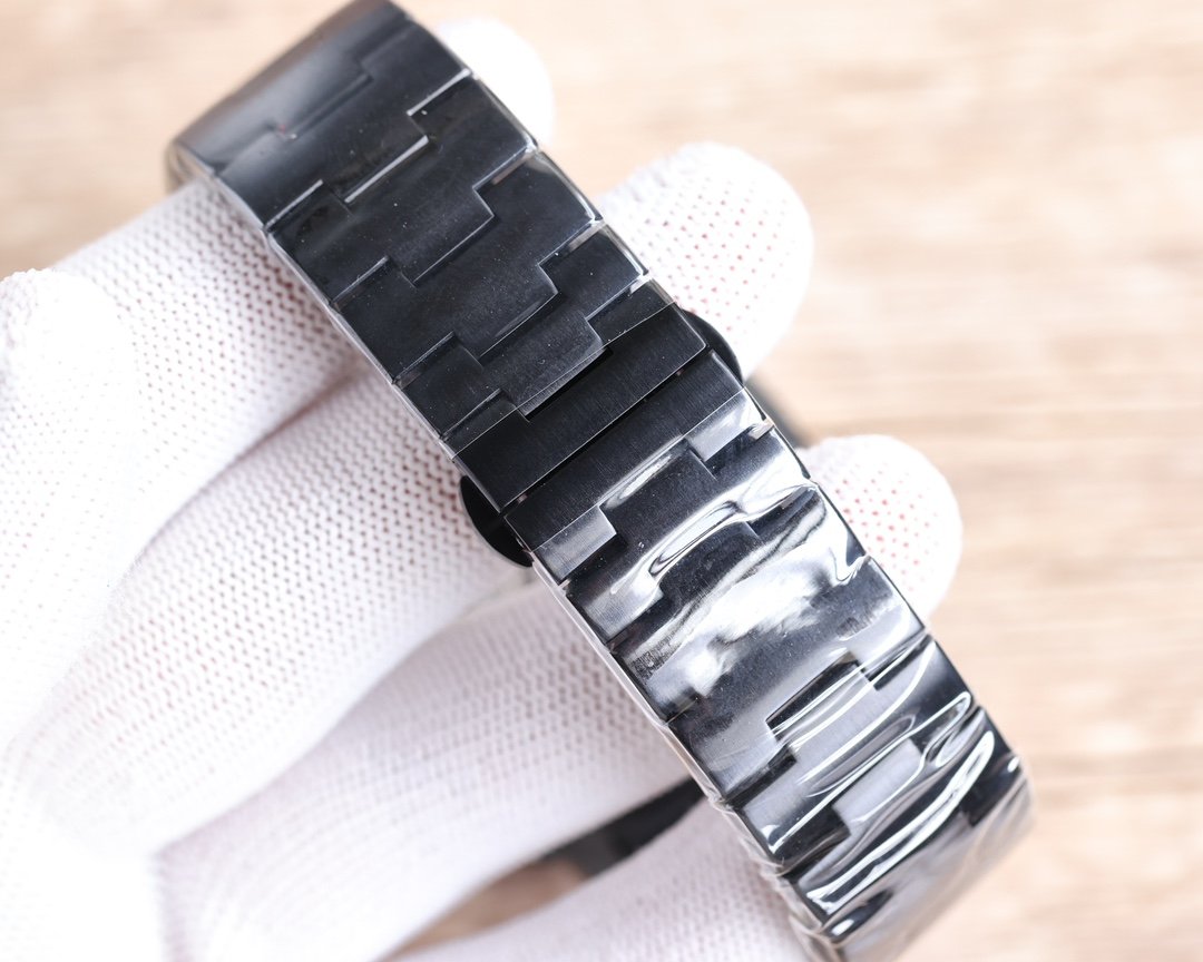 LUMINOR DAYLIGHT 44MM BLACK CASE CHRONOGRAPH