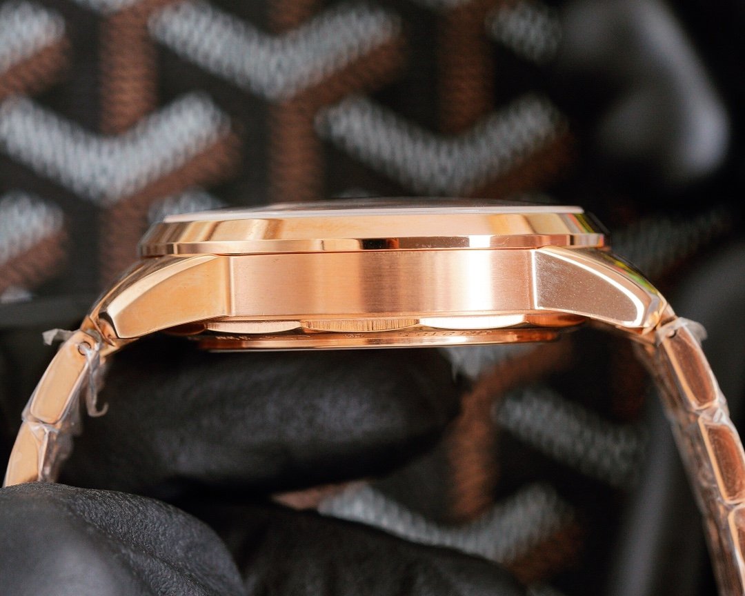 JAEGER GEOPHYSIC UNIVERSAL TIME STEEL BRACELET
