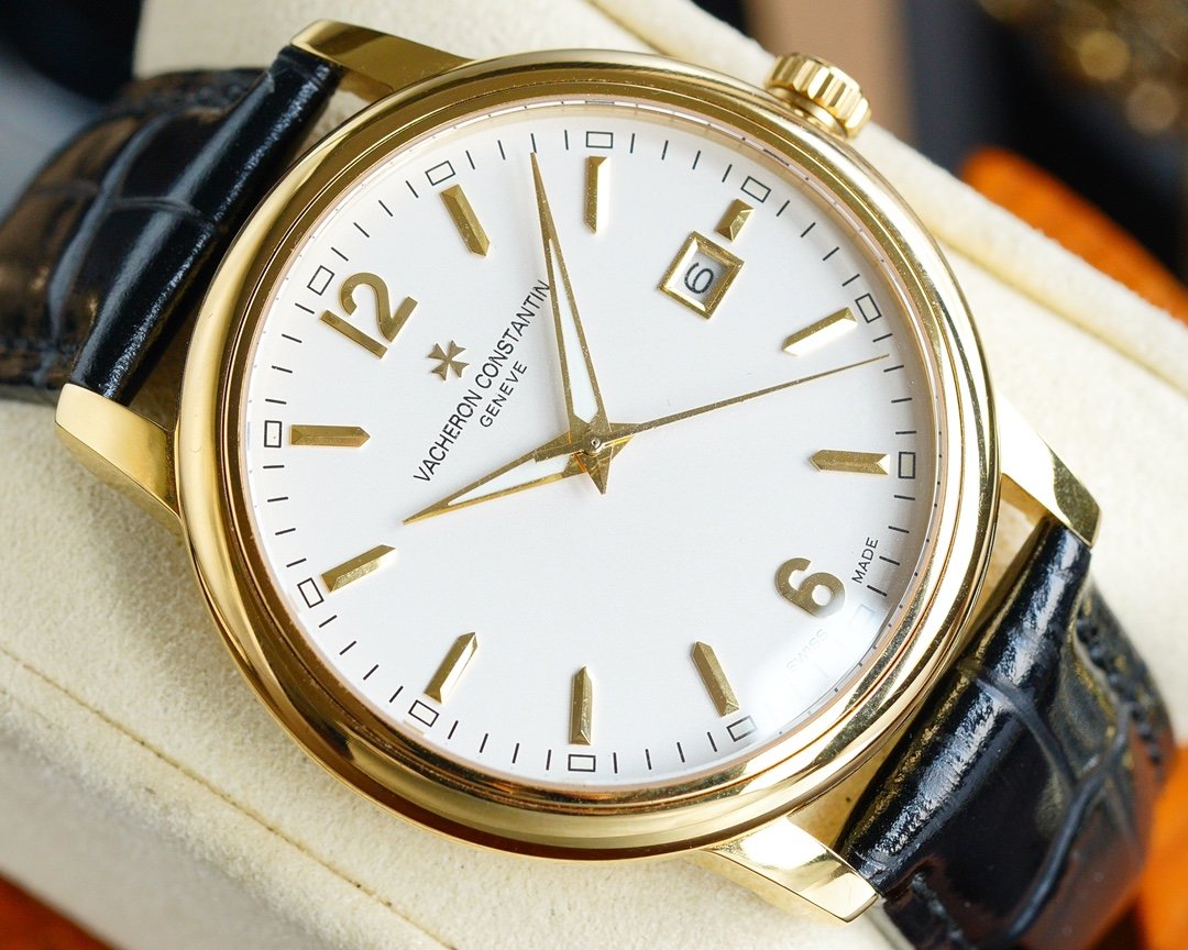 VACHERON PATRIMONY 40MM WHITE DIAL ARABIC NUMERALS
